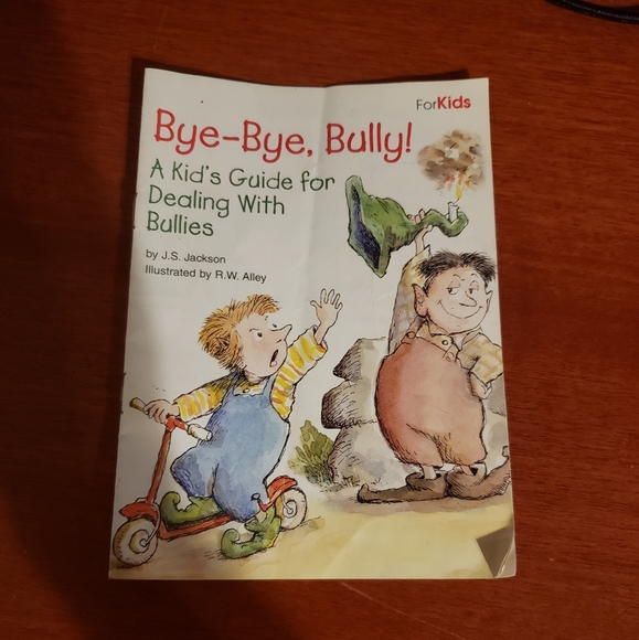Kids Book - Picture 1 of 2